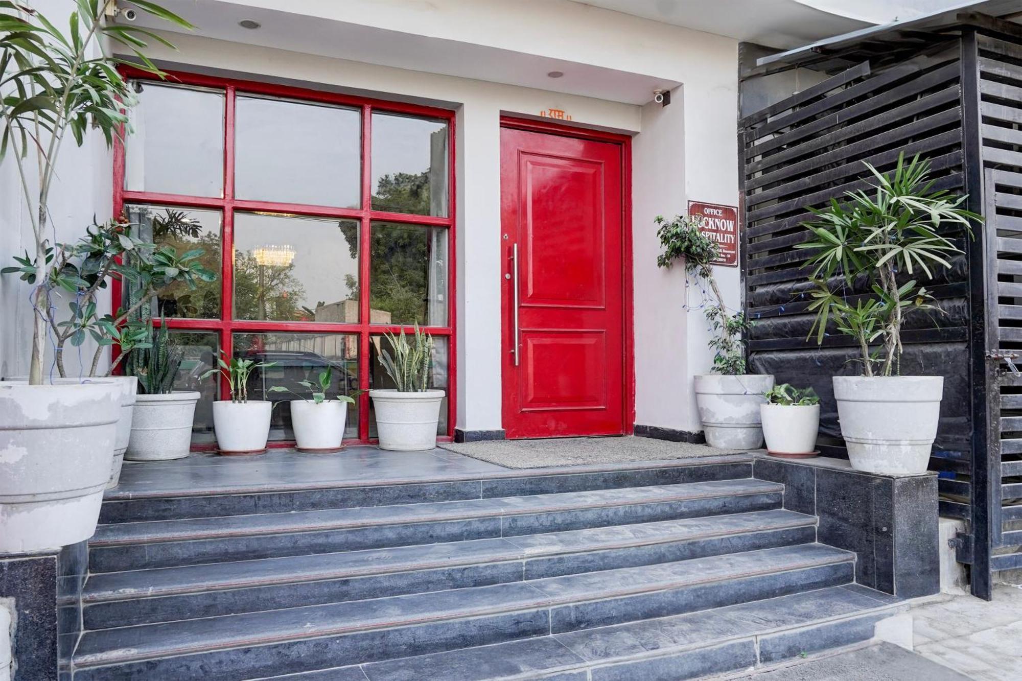 Super Townhouse Gomti Nagar Sector 6 Near Ekana Stadium Lucknow Extérieur photo