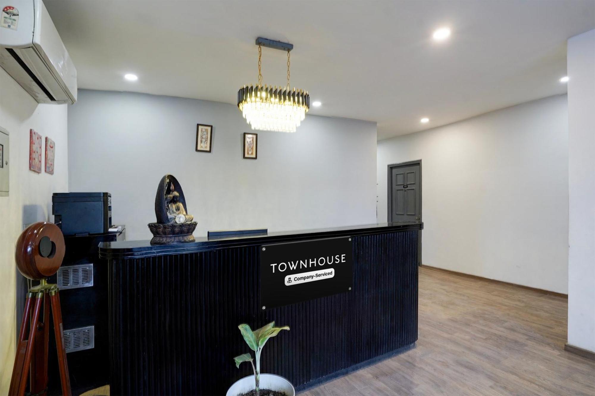 Super Townhouse Gomti Nagar Sector 6 Near Ekana Stadium Lucknow Extérieur photo